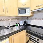 Castle Harbour Sun & Fun - Heated Pool, Fibre Net, 2 Bedrooms