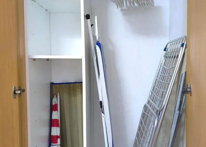 Castle Harbour Sun & Fun - Heated Pool, Fibre Net, 2 Bedrooms 아파트 *