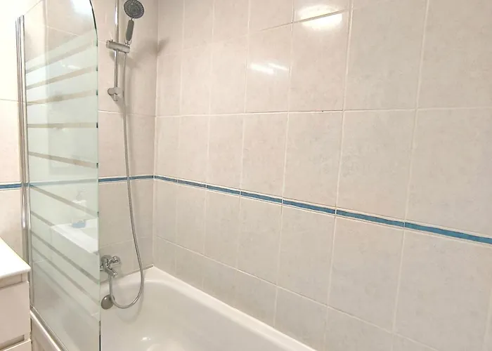 Castle Harbour Sun & Fun - Heated Pool, Fibre Net, 2 Bedrooms 아파트 로스크리스티아노스