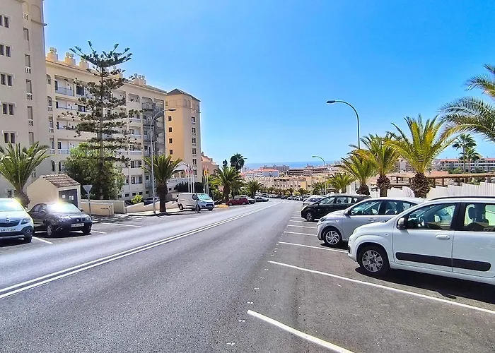 Castle Harbour Sun & Fun - Heated Pool, Fibre Net, 2 Bedrooms * 로스크리스티아노스