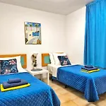 דירה Castle Harbour Sun & Fun - Heated Pool, Fibre Net, 2 Bedrooms