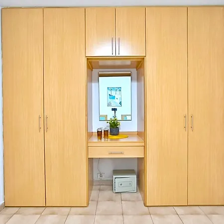 Appartamento Castle Harbour Sun & Fun - Renewed! Heated Pool, Fibre Net, 2 Bedrooms Los Cristianos (Tenerife)