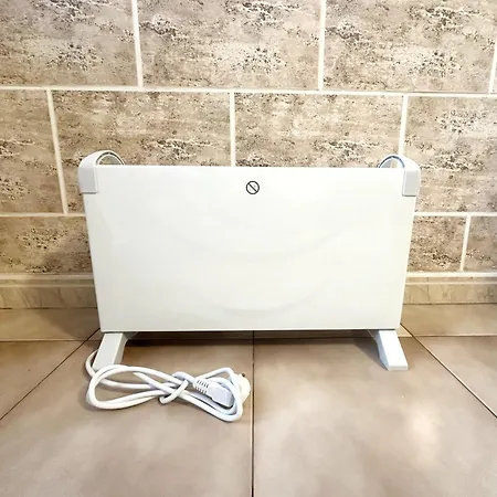 Castle Harbour Sun & Fun - Heated Pool, Fibre Net, 2 Bedrooms *