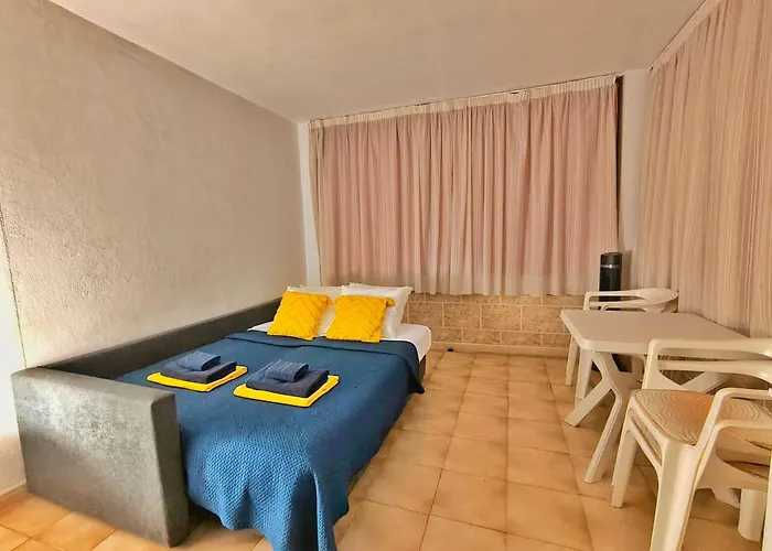 Lejlighed Castle Harbour Sun & Fun - Heated Pool, Fibre Net, 2 Bedrooms *