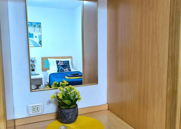 Castle Harbour Sun & Fun - Heated Pool, Fibre Net, 2 Bedrooms Los Cristianos (Tenerife)